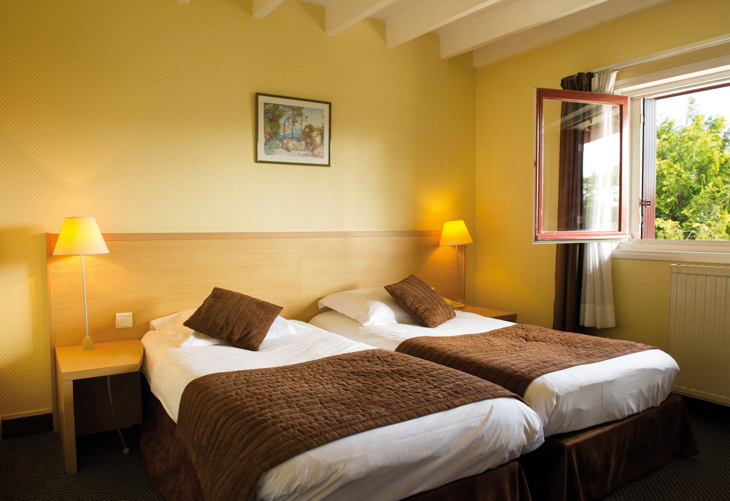 Hotel & Residence Vacances Bleues Orhoitza Hendaye Bagian luar foto