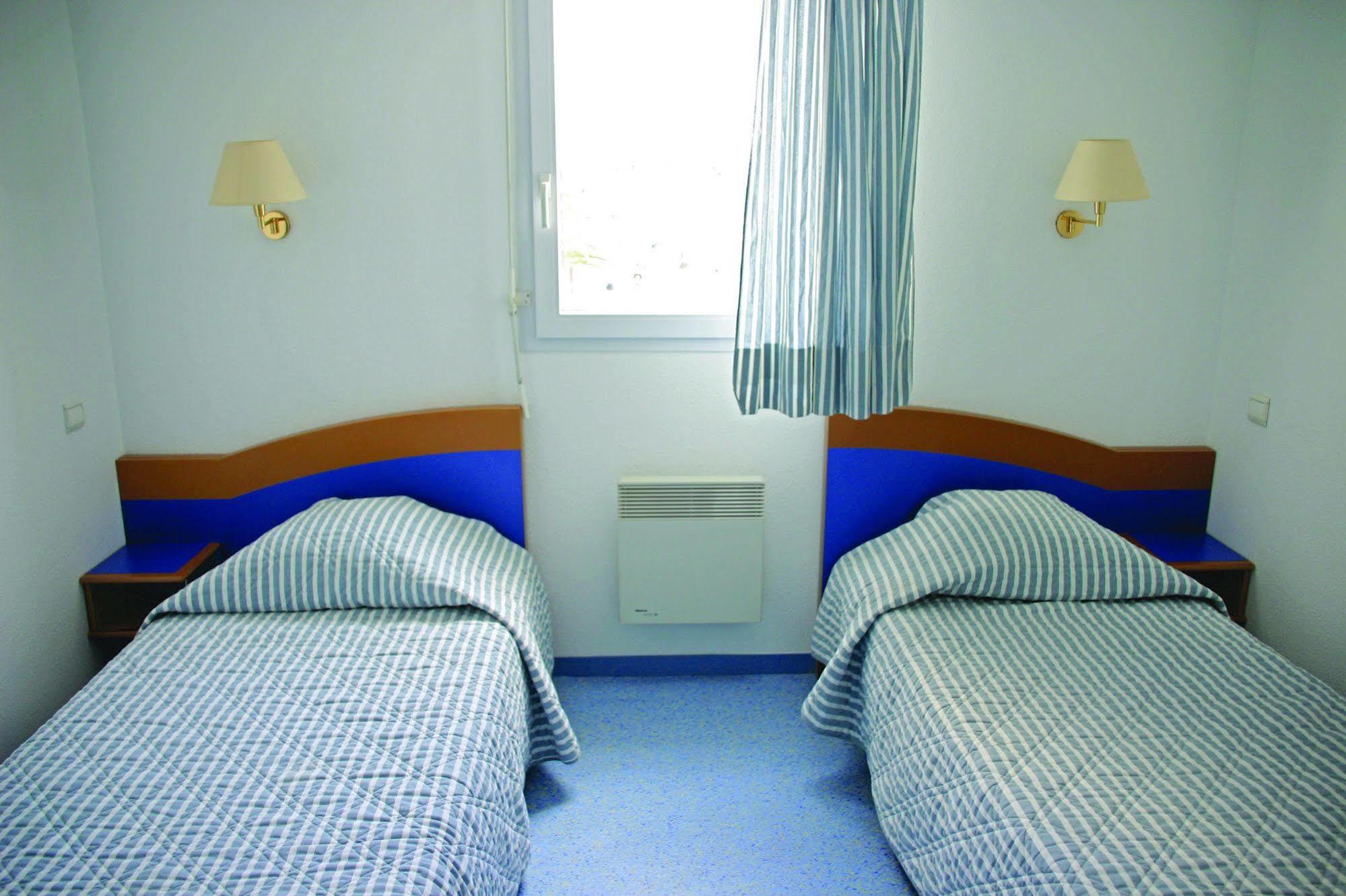 Hotel & Residence Vacances Bleues Orhoitza Hendaye Bagian luar foto
